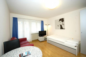 City-studio on top floor - Crown 48
